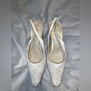 Metaphor Janine ivory beaded Embellished pointed toe Slingback mule Heels 10